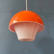 Suspension Space Age en verre acrylique orange et blanc