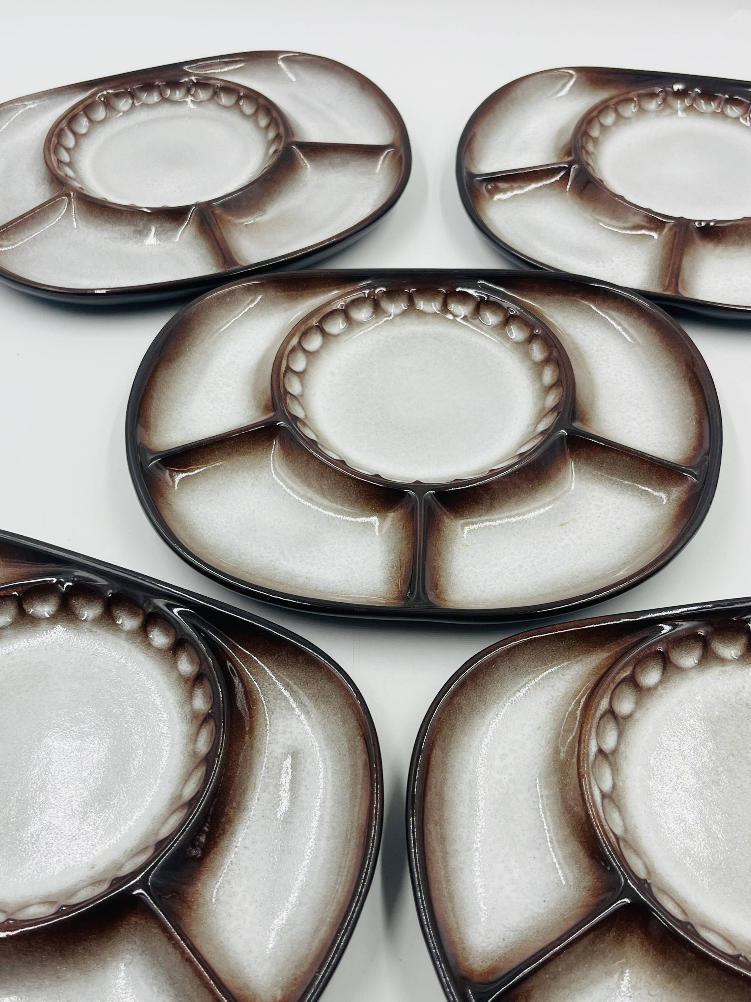 Set of 5 compartmentalised plates by Steuler attributed to Cari Zalloni.