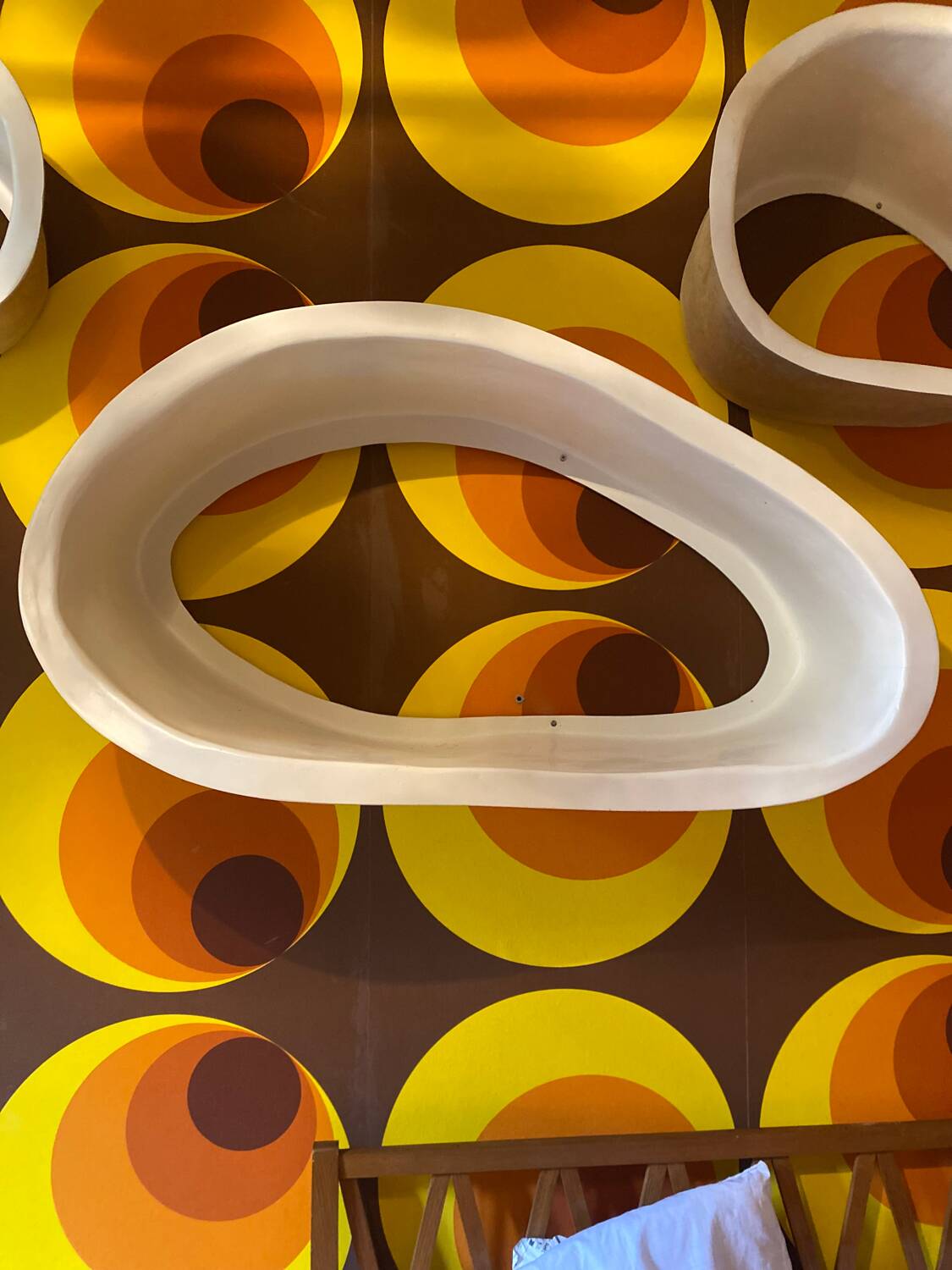 3 vintage ovoid shelves