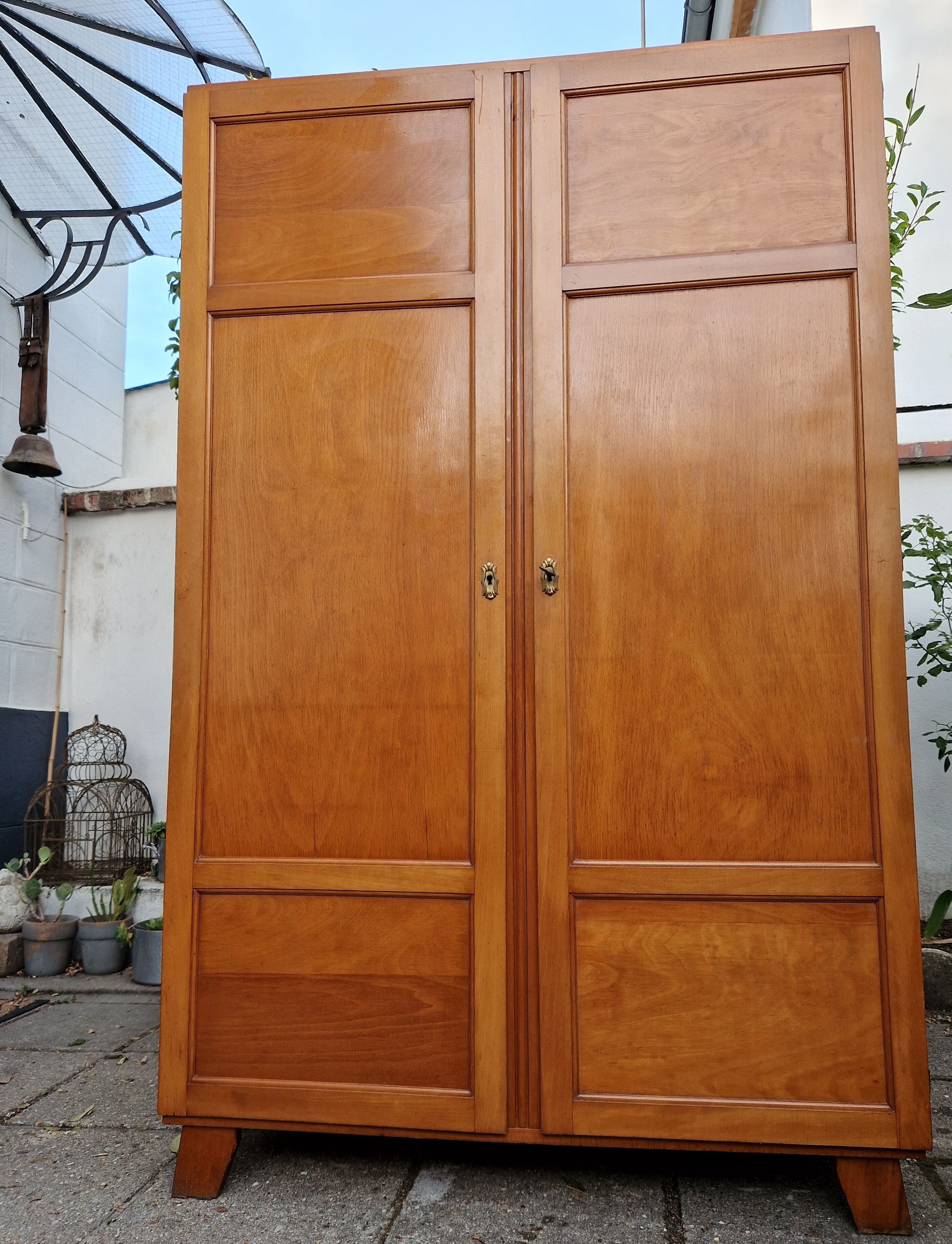 Armoire 1960 circa