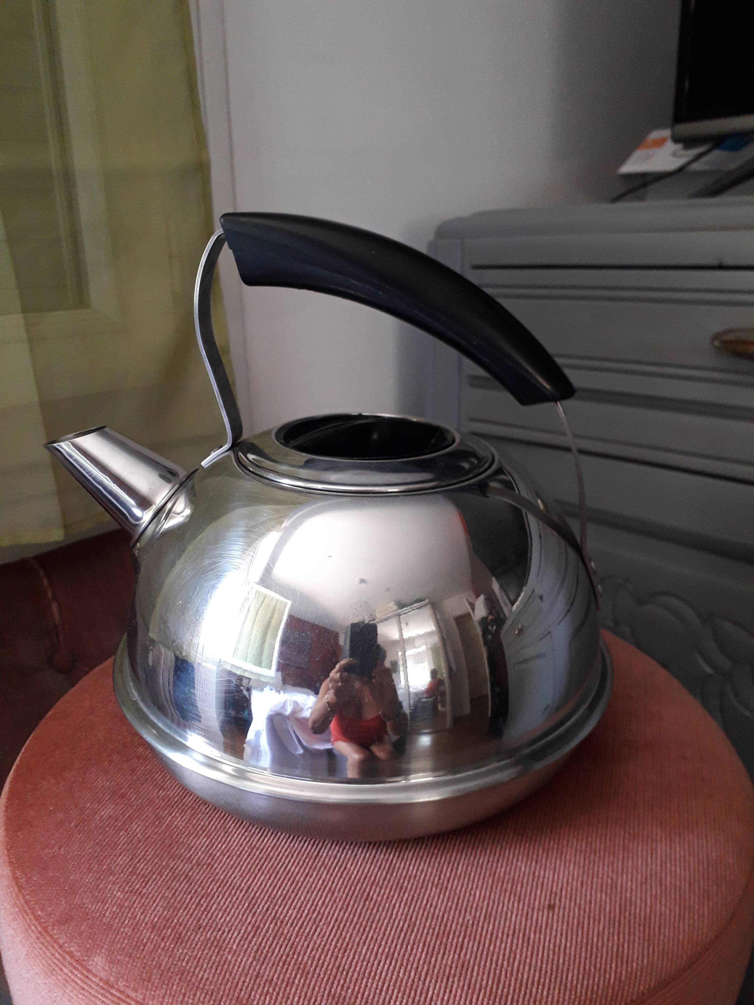 Guy Degrenne Kettle
