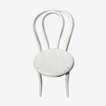 Chaise blanche