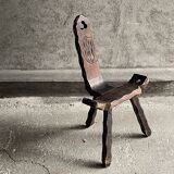 Chaise tripode brutaliste