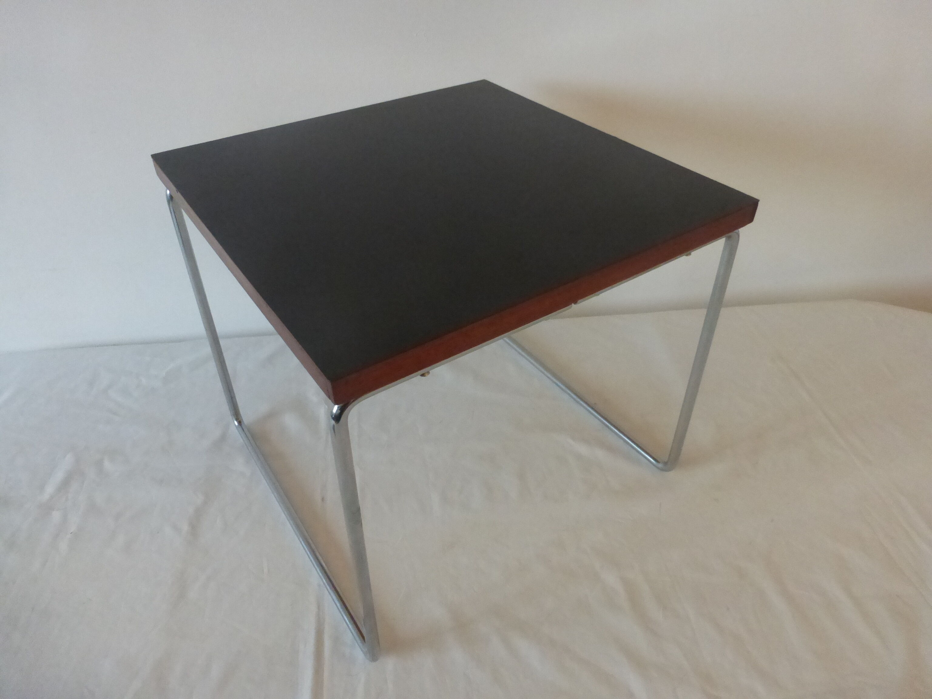 Pierre Guariche "volante" coffee table
