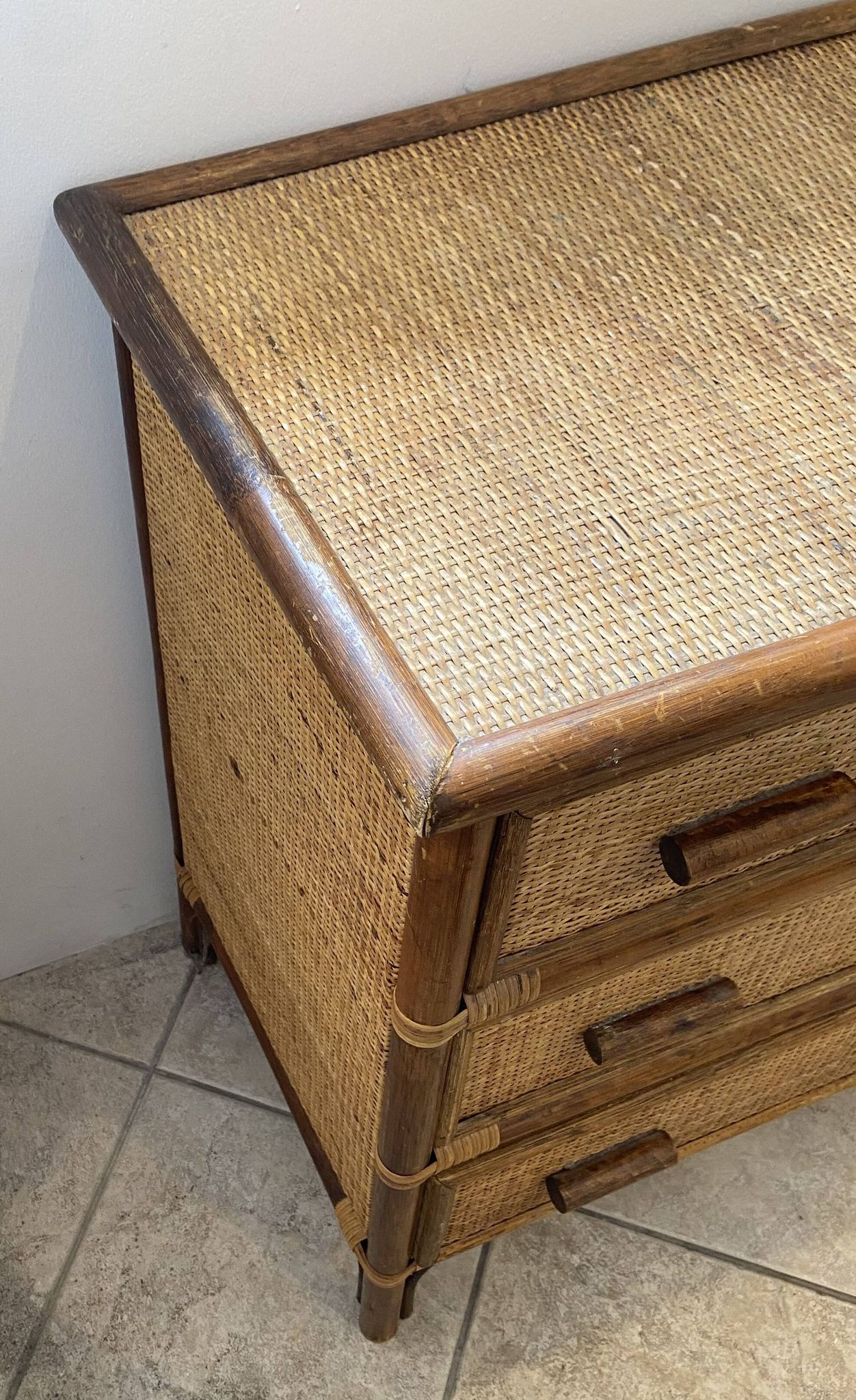 Vintage 1970s bamboo rattan 3-drawer chest of drawers.