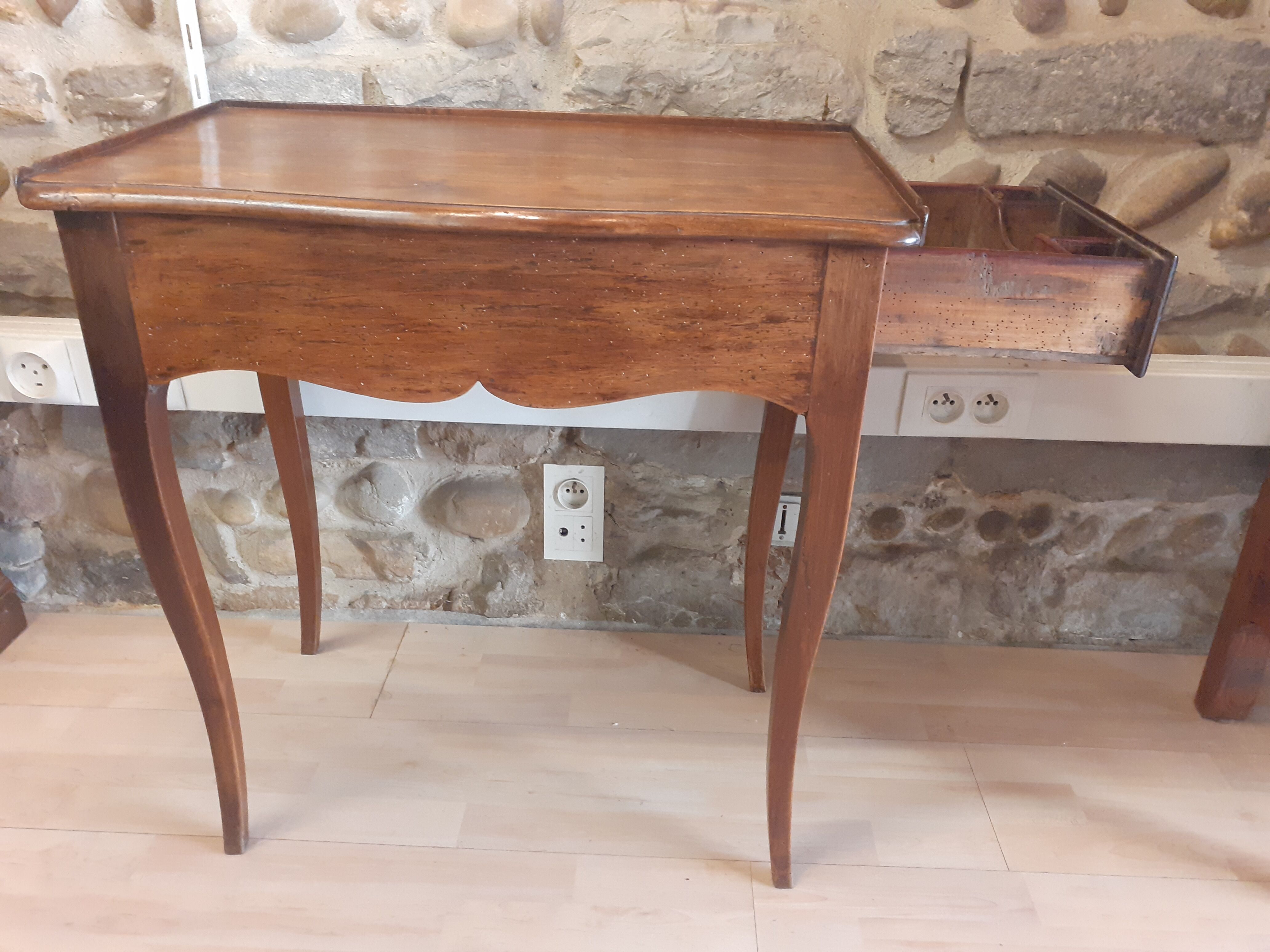 Table Louis XV walnut 19th
