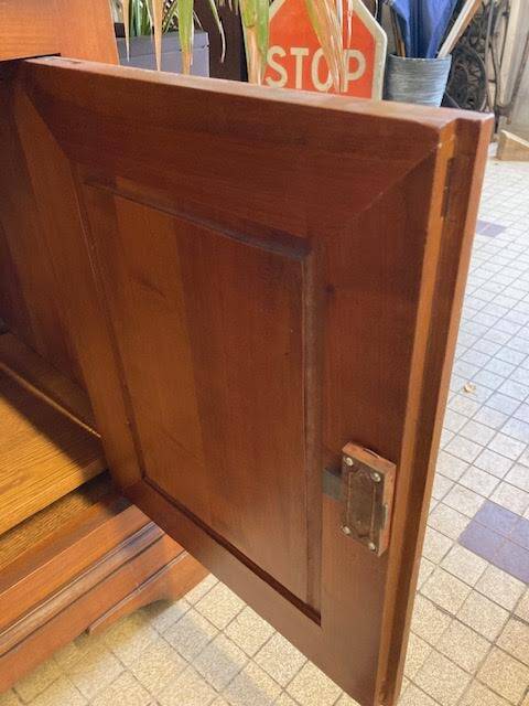 Buffet 2 portes en merisier