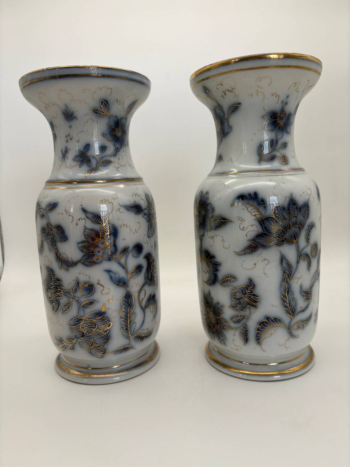 Pair of Bayeux porcelain baluster vases, 19th century