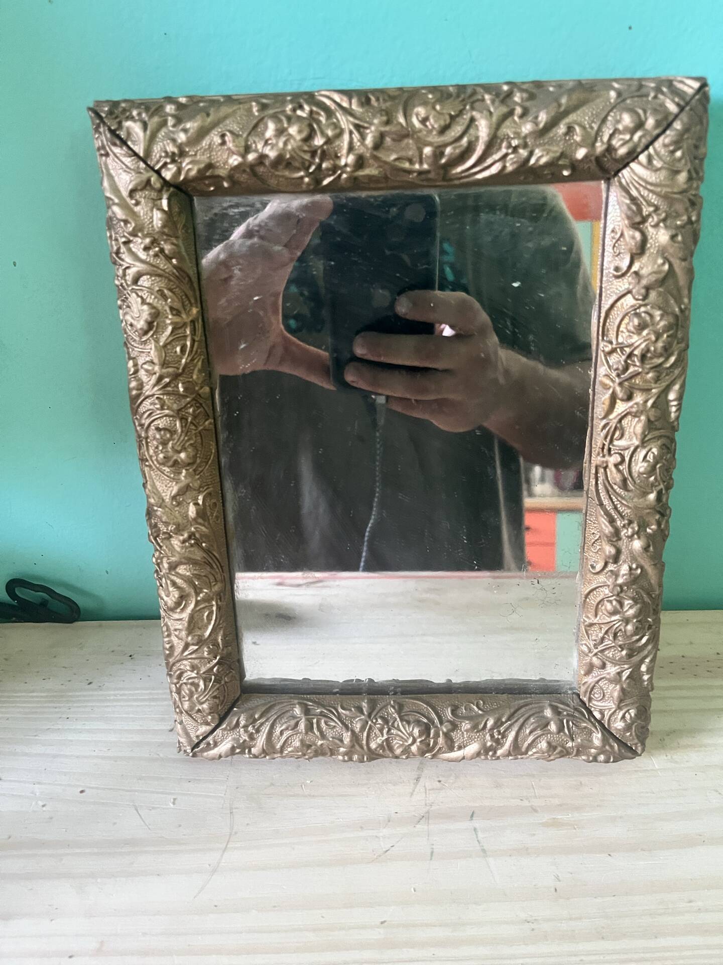 Petit miroir bois doré