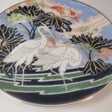 Large model plate in Chinese enamel porcelain with splendid bird decoration. macau