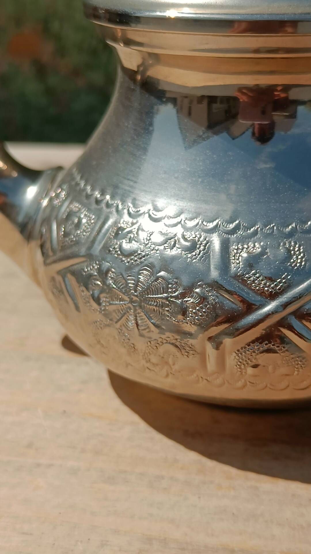 Vintage Moroccan teapot in silver-plated metal – Marouan