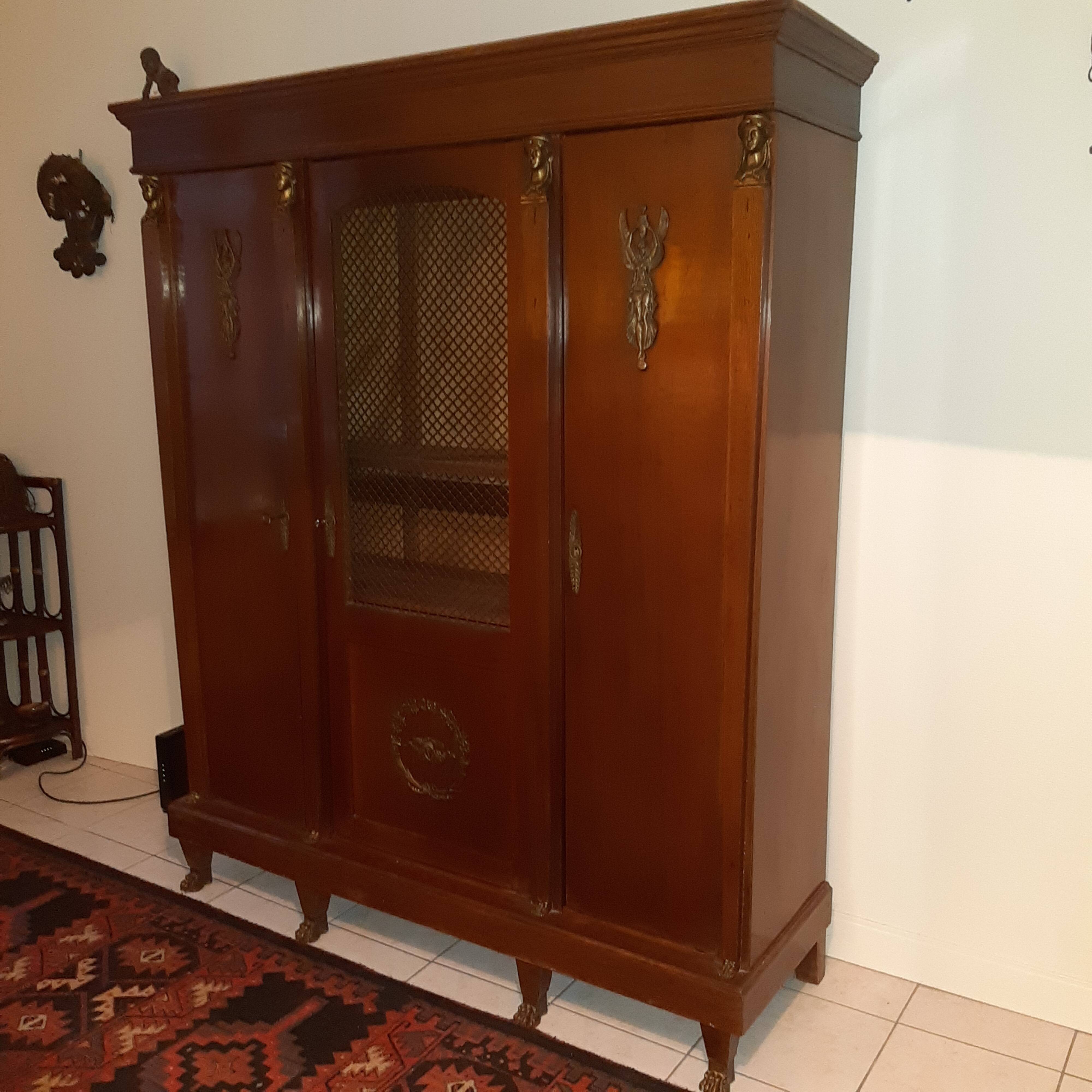 Napoleon III bookcase