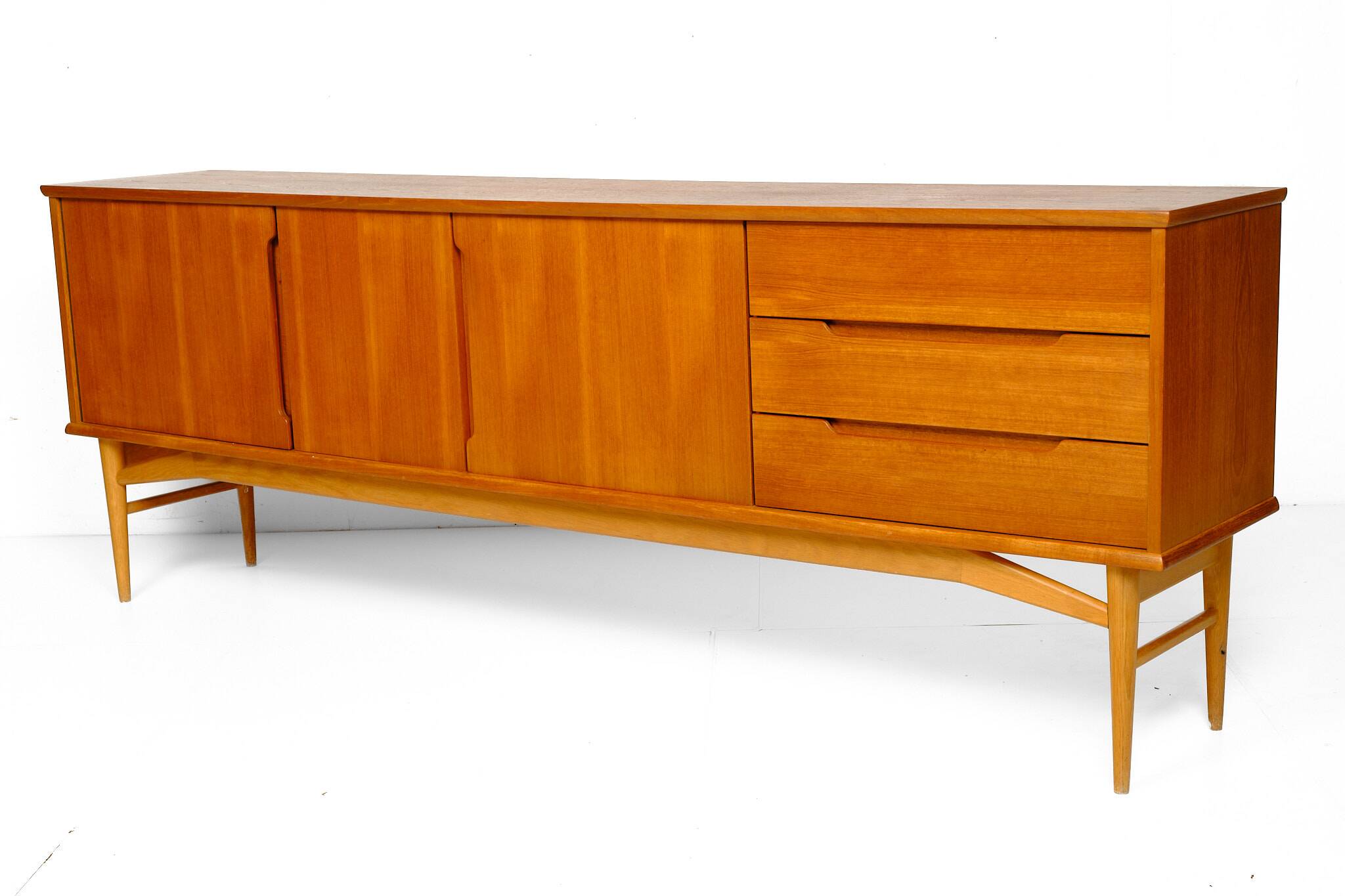 Teak enfilade, Fredericia, by Borge Mogensen, built around 1970.