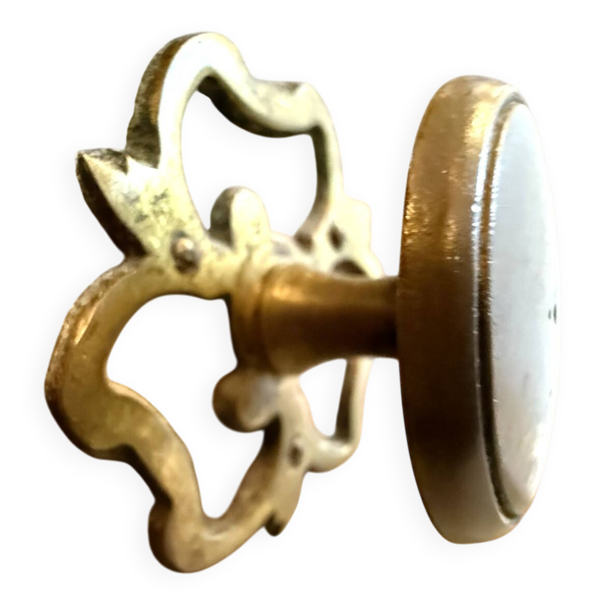Commode alsacienne XVIIIe siècle – chêne – très beau galbe