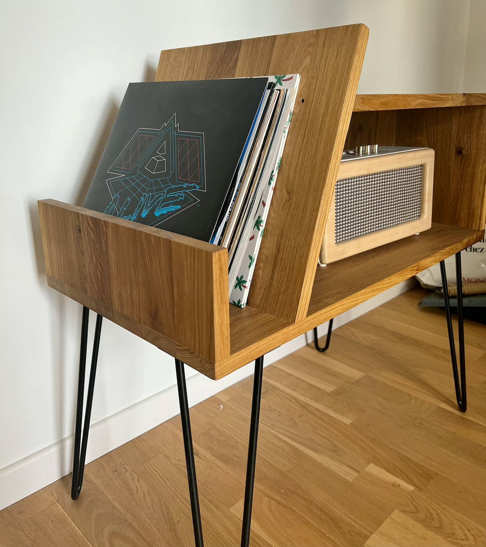 Turntable furniture | scandinavian