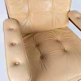 Armchair in dark wood and upholstered with light elegance leather of danish design, 1960s