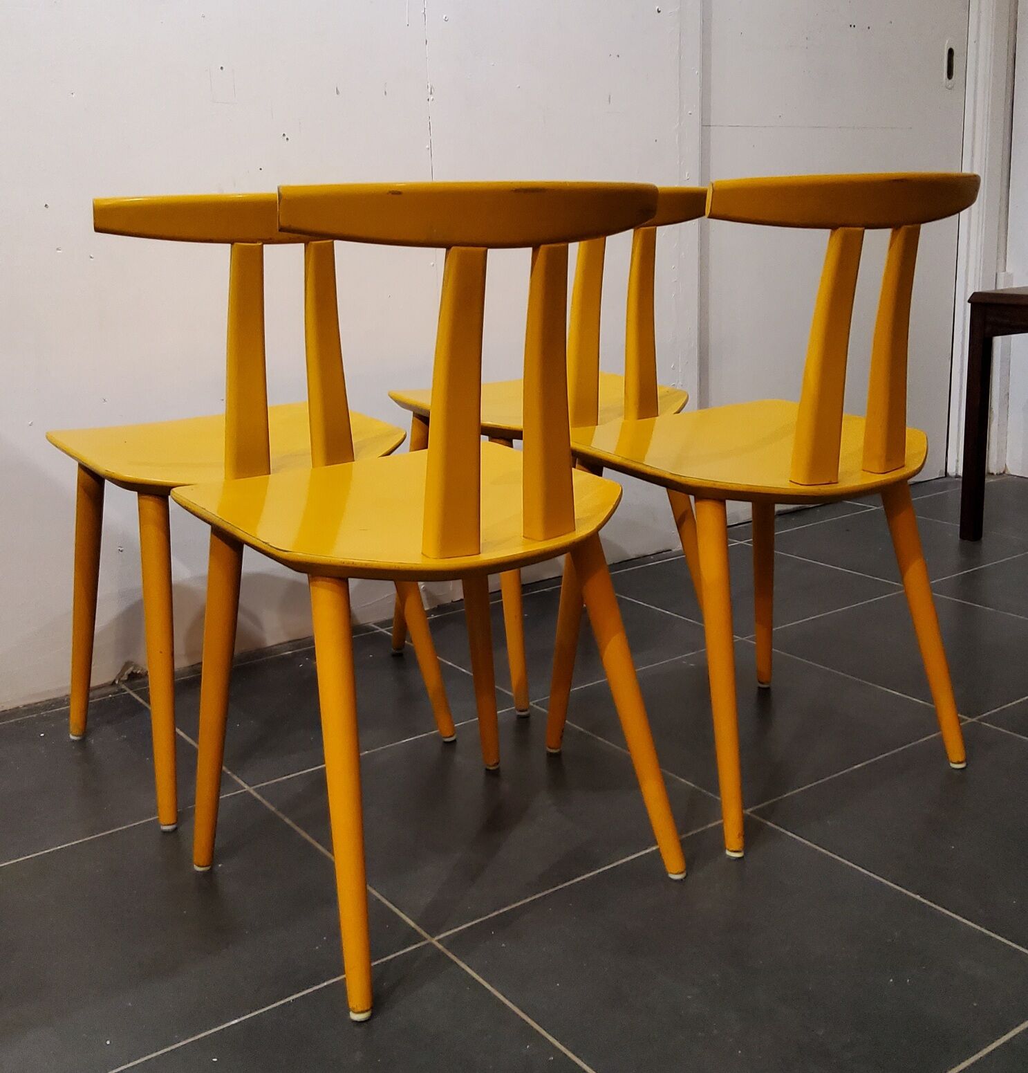 4 chaises j48, design poul m.volther, 1950, fdb møbler
