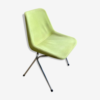 Chaise coque polyprop tissus design Robin day édition Hille 1963