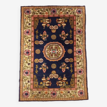 Handmade chinese rug 177x125cm