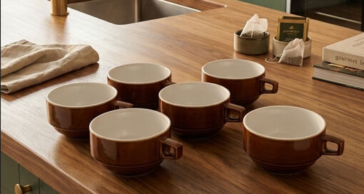 Lot de six tasses de bistrot style Apilco