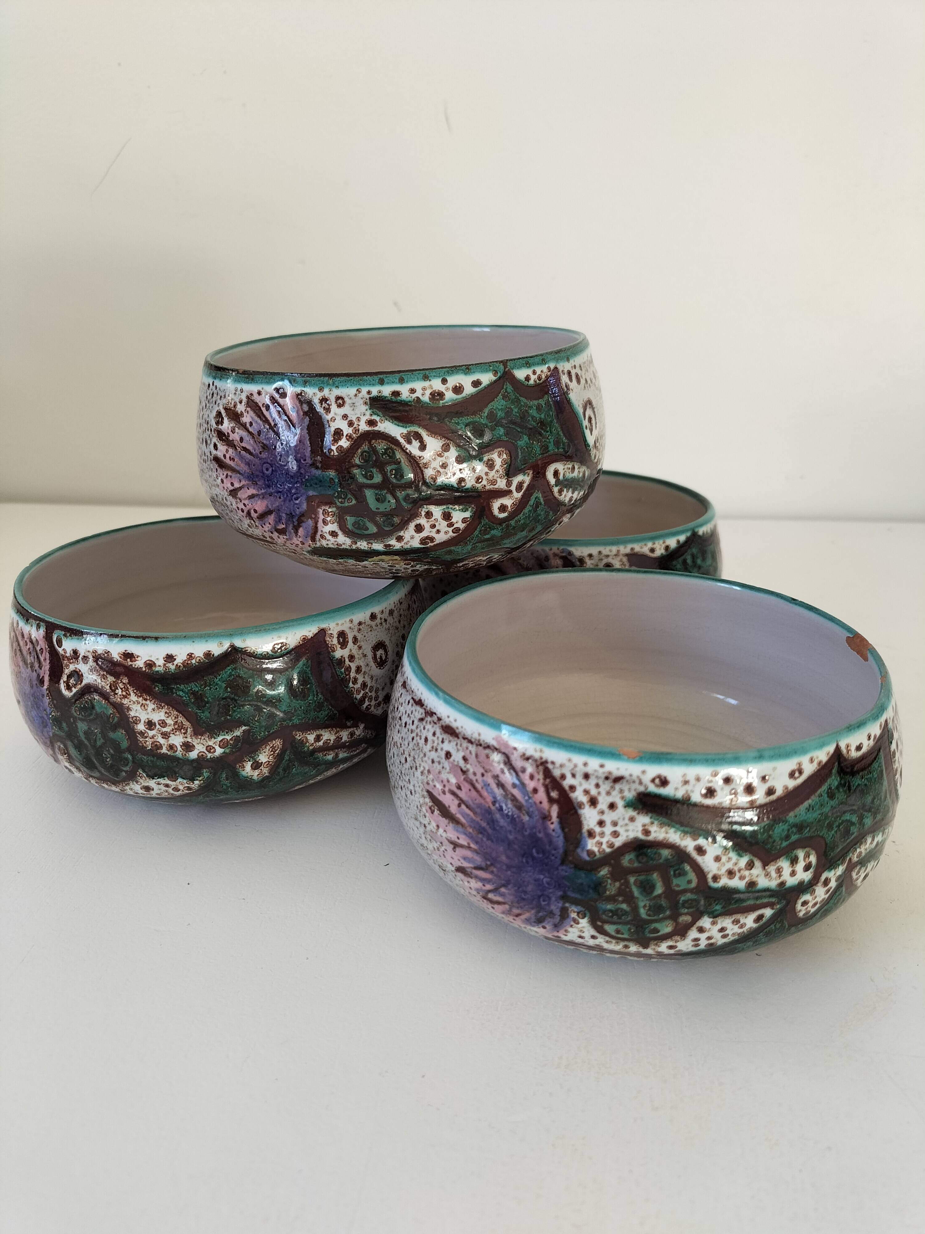 Ensemble de 4 coupelles décor main chardon - années 1970