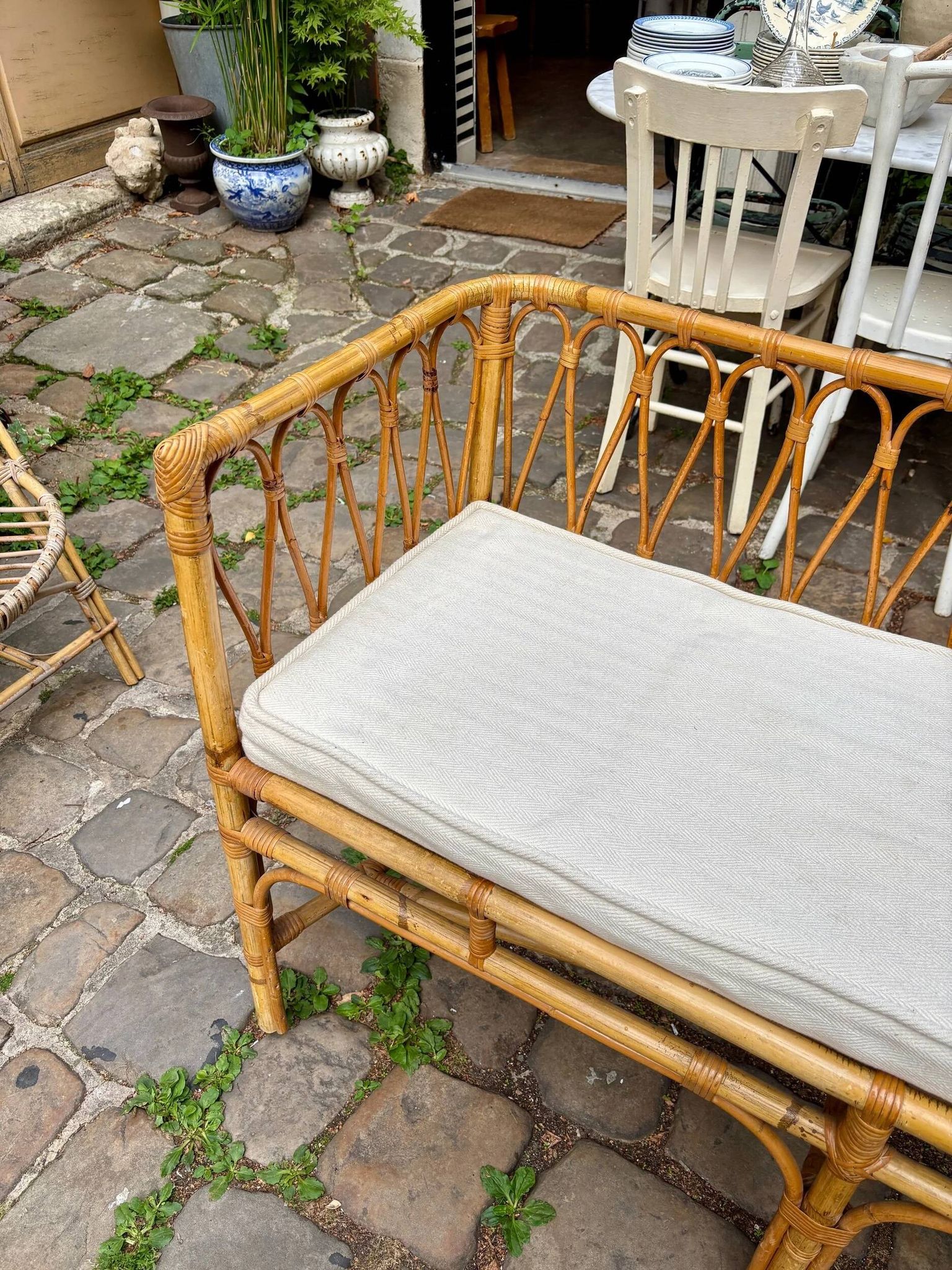 1960s beige rattan and cotton bench