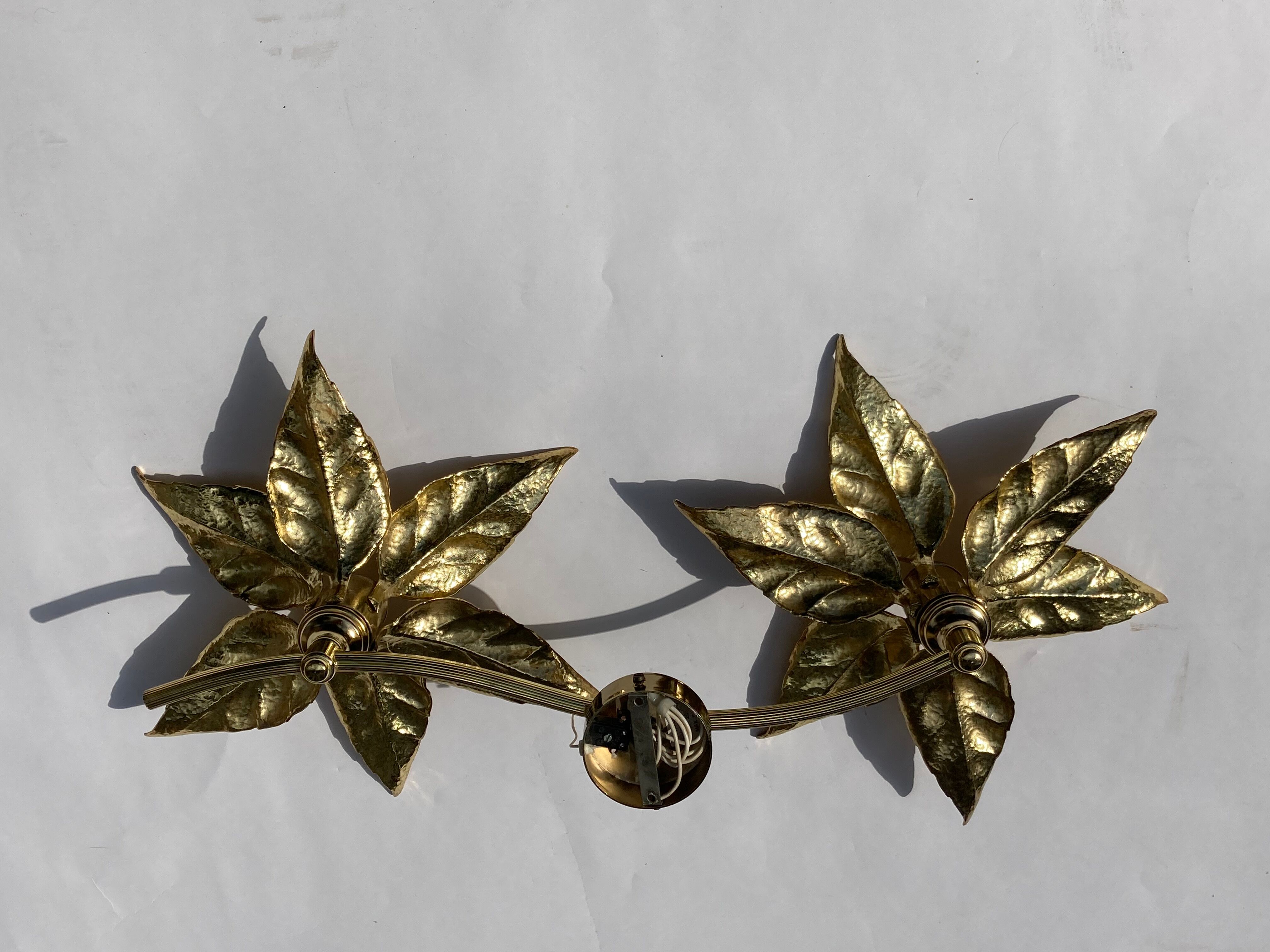 Hollywood regency brass floral wall sconce by Willy Daro