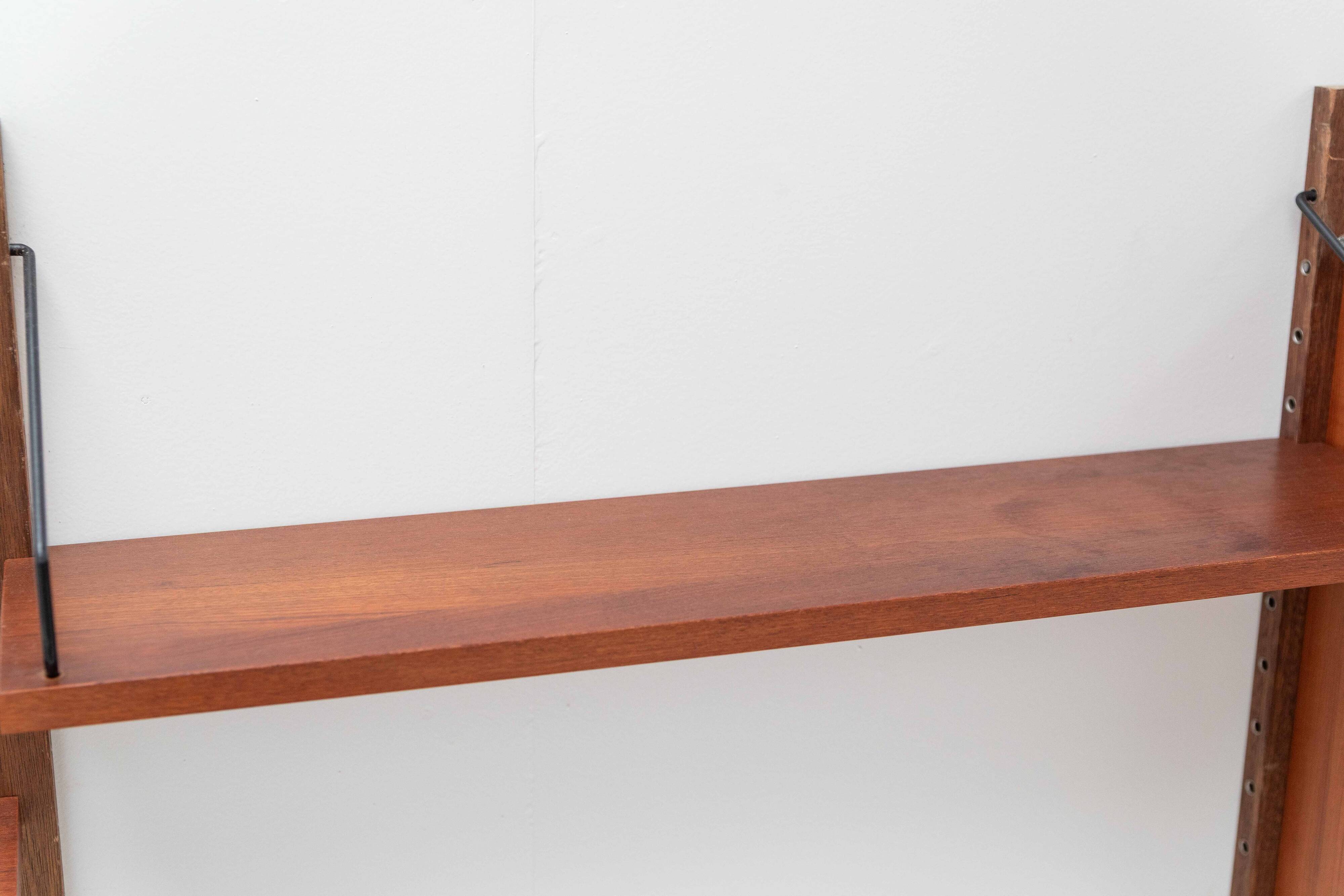 4-Bay Wall Unit by P. Cadovius