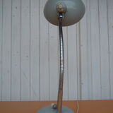 Articulated workshop lamp