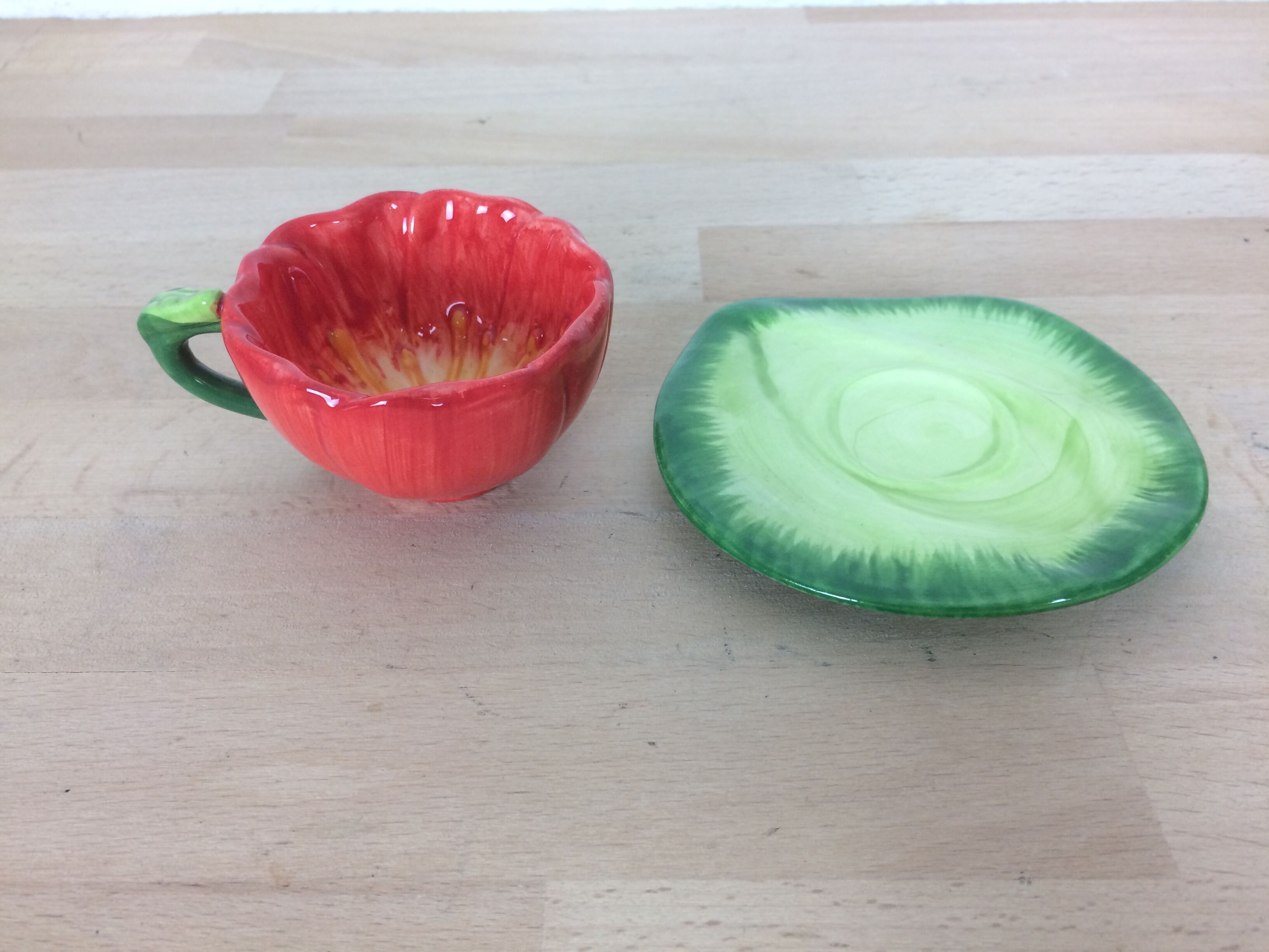 Cup and saucer ceramic flower