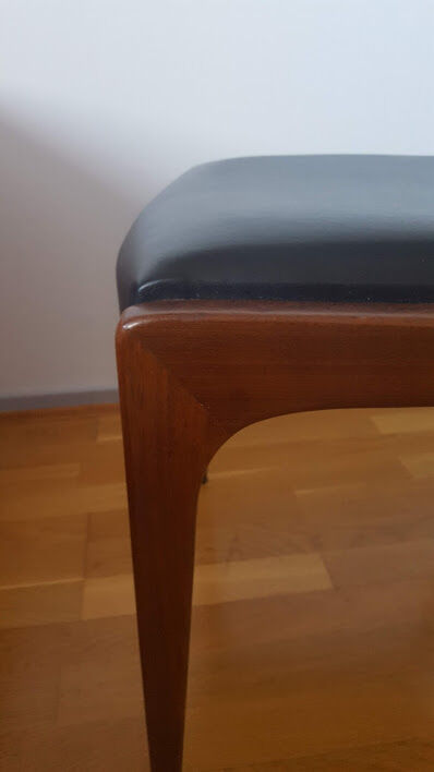 Lot of scandinavian chairs