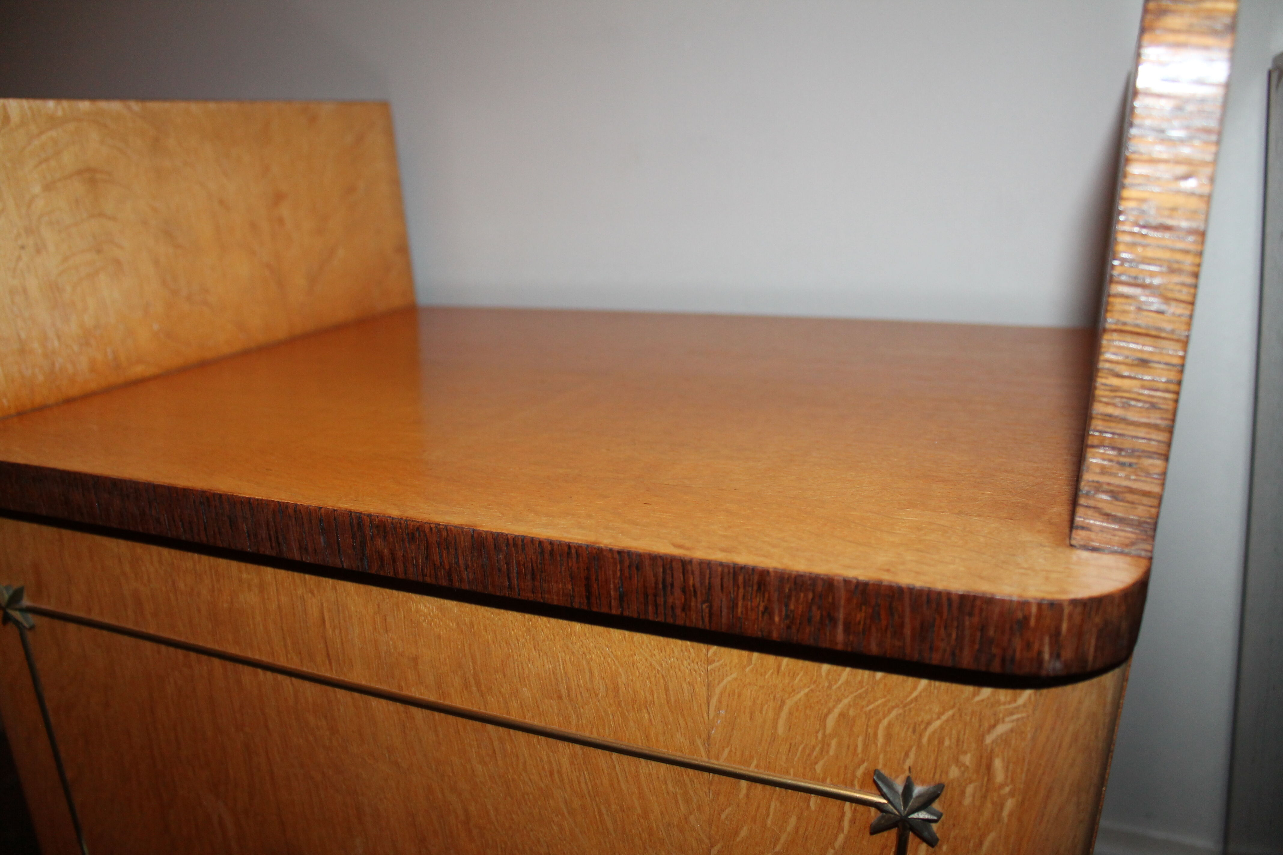 Pair nightstands vintage 50s