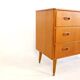 Commode en teck trois tiroirs