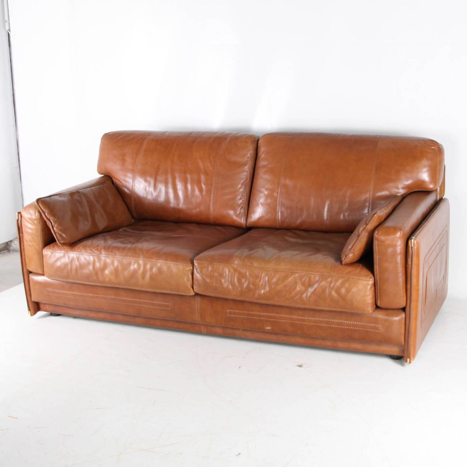 Large leather sofa Roche Bobois