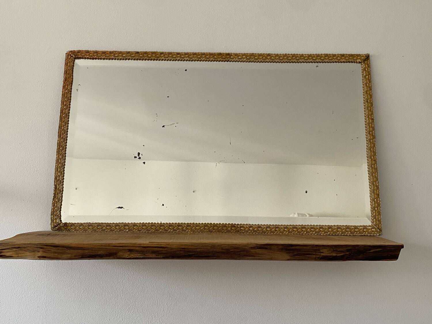 Beveled mirror to place