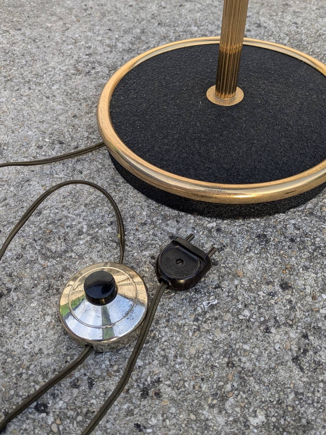Vintage 1950-60 Arlus / Lunel style tablet floor lamp