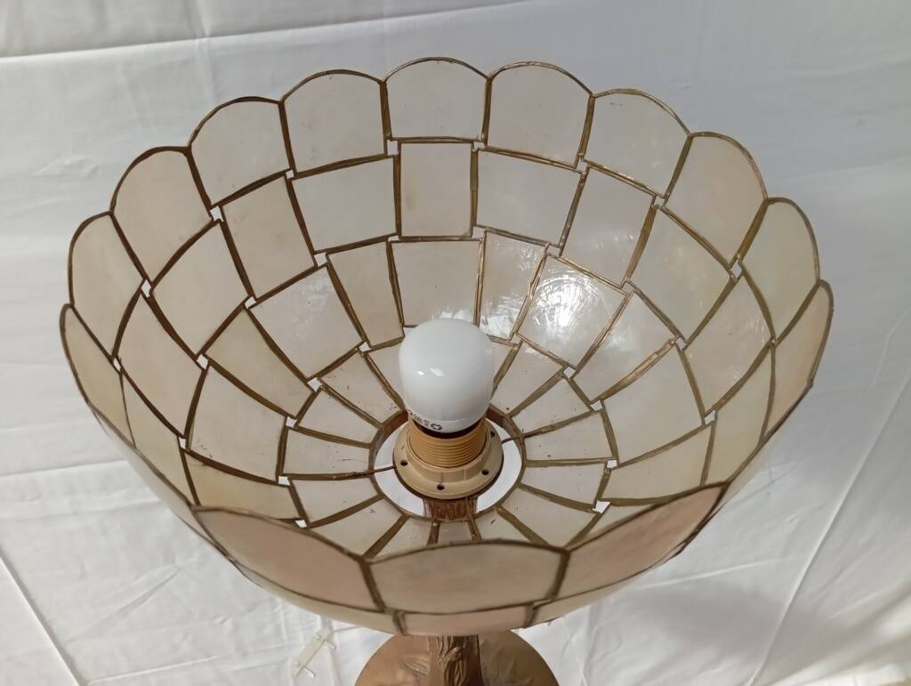 Gold metal and mother-of-pearl lamp from the 70s