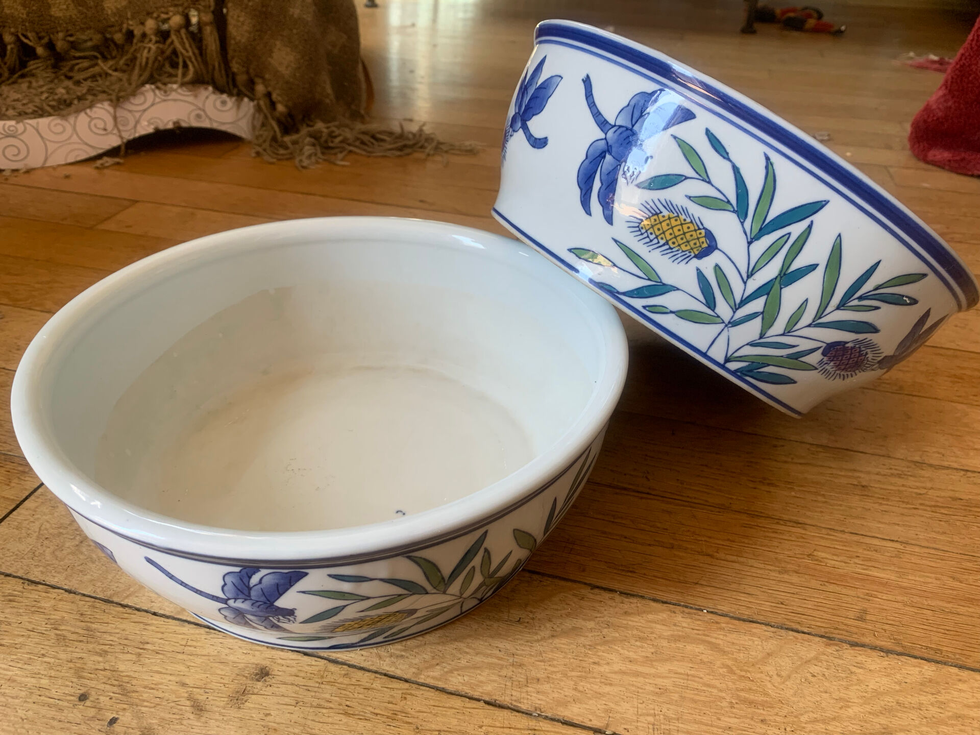 2 antique plant pots