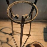 Metal pot holder structure