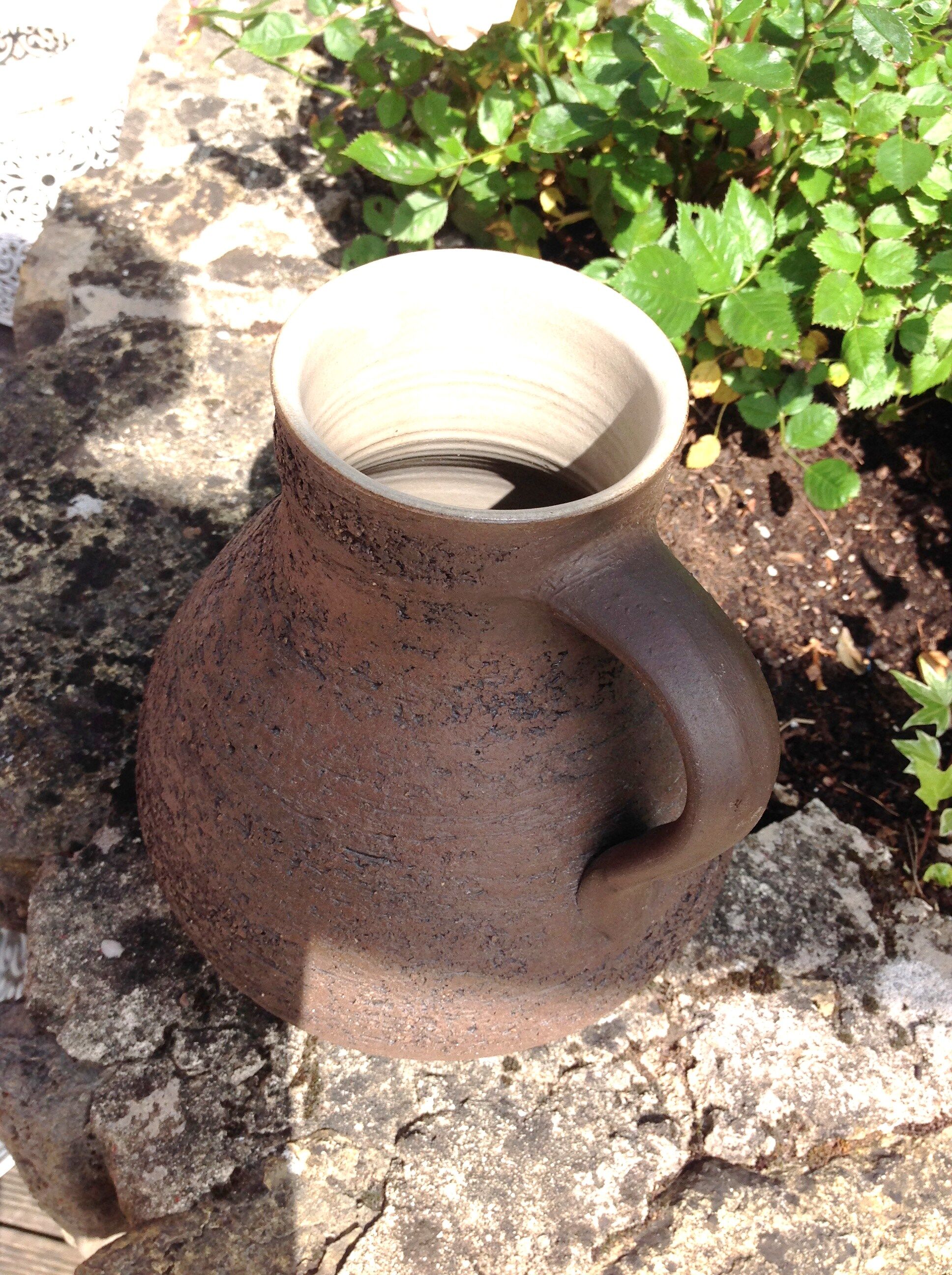 Pitcher in brown ceramic 60/70