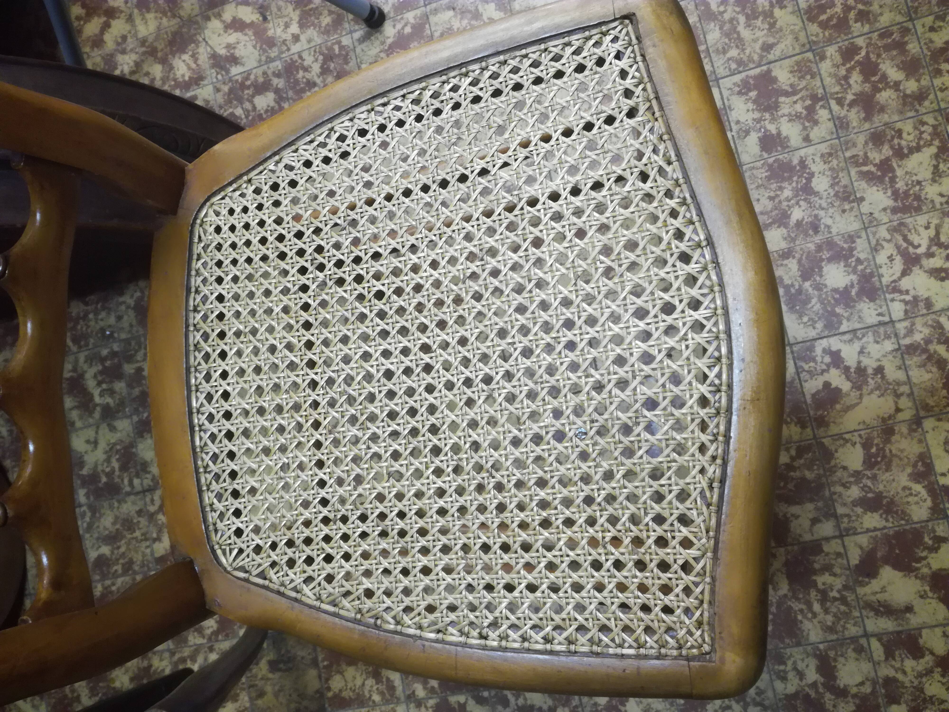 Chaise cannée