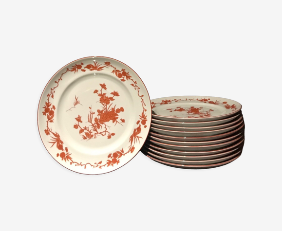 Lot de 12 assiettes plates de la marque Vista Alegre, porcelaine fine du Portugal
