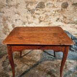 French side table in cherry wood, late 18th century.