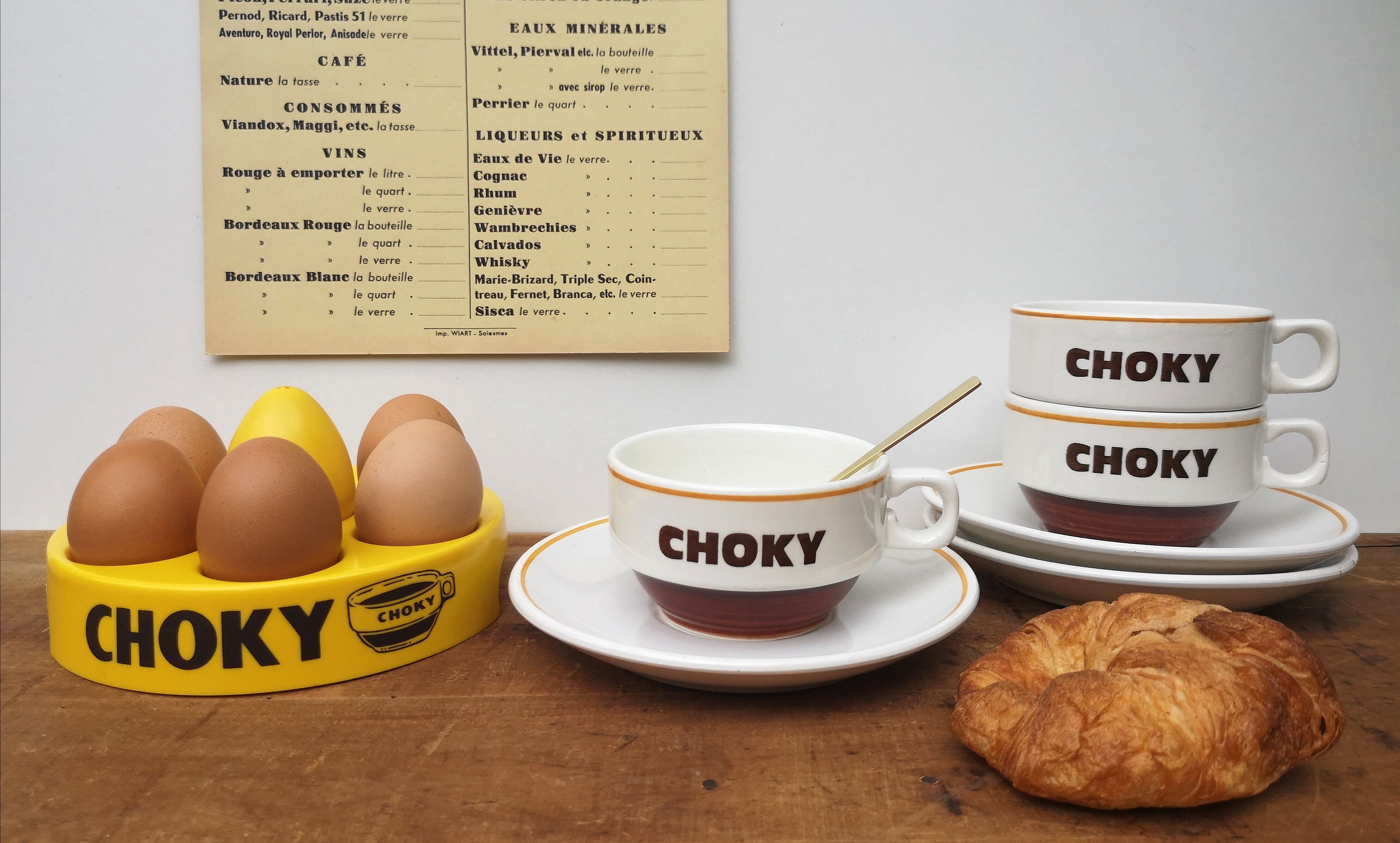 Countertop egg display