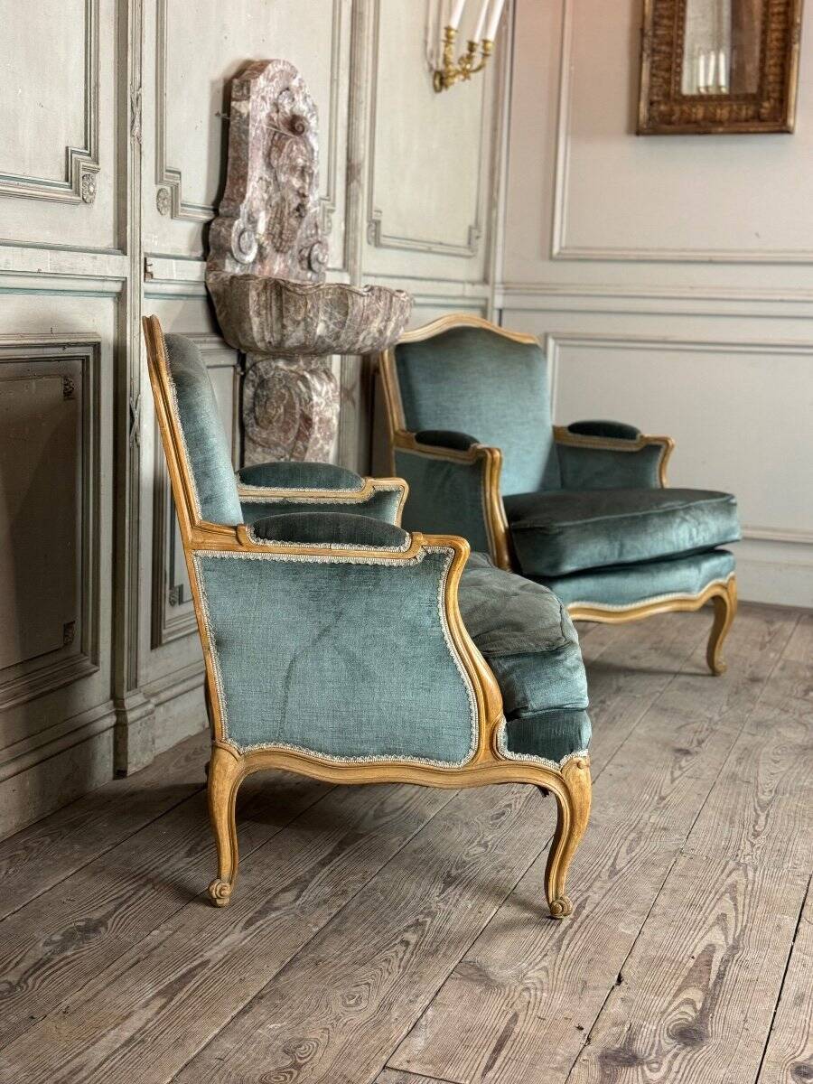 Paire De Bergères De Style Louis XV