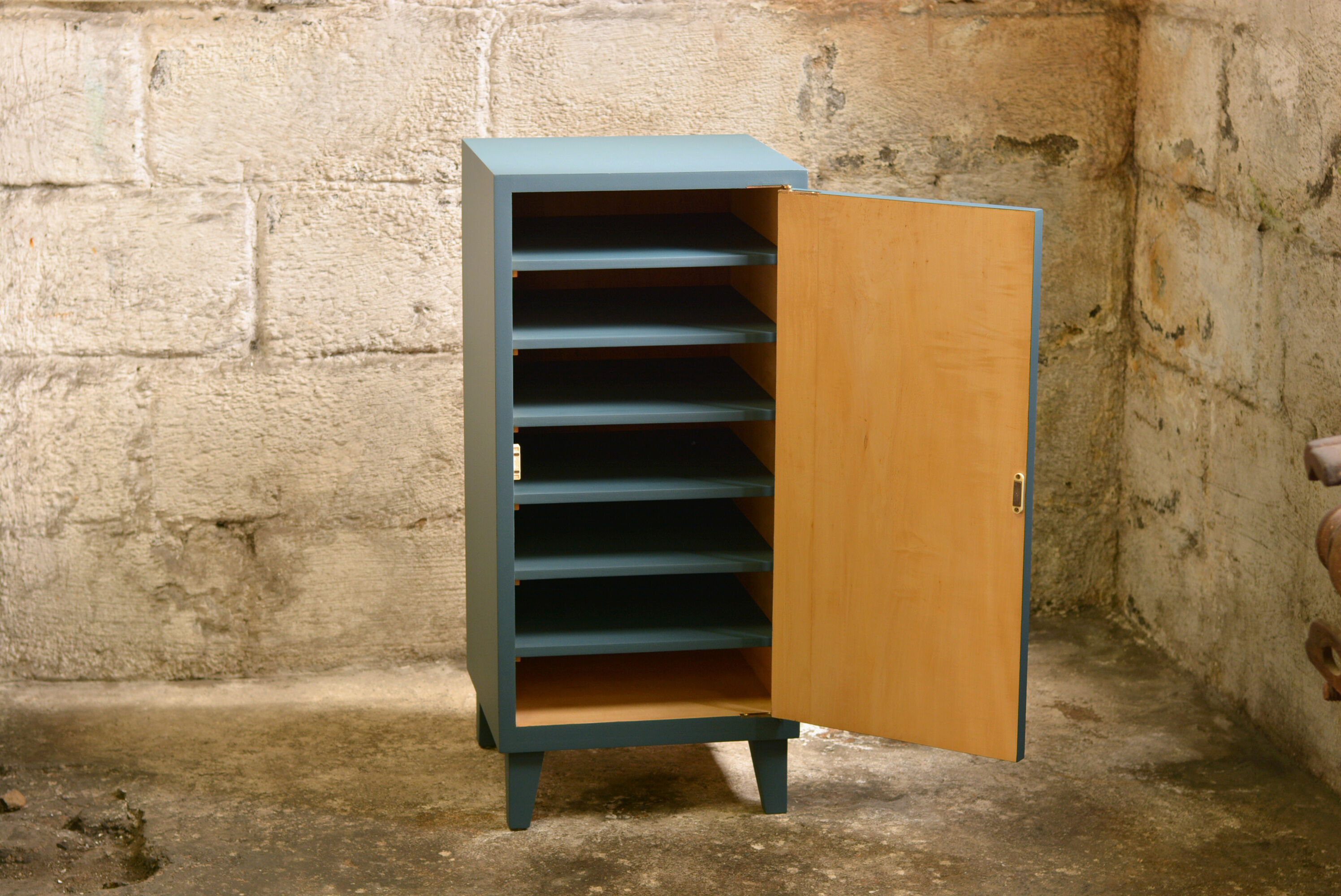 Meuble de rangement vintage