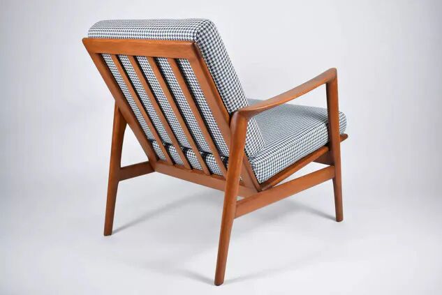 Original Scandinavian armchair Stefan, fully restored, an icon.