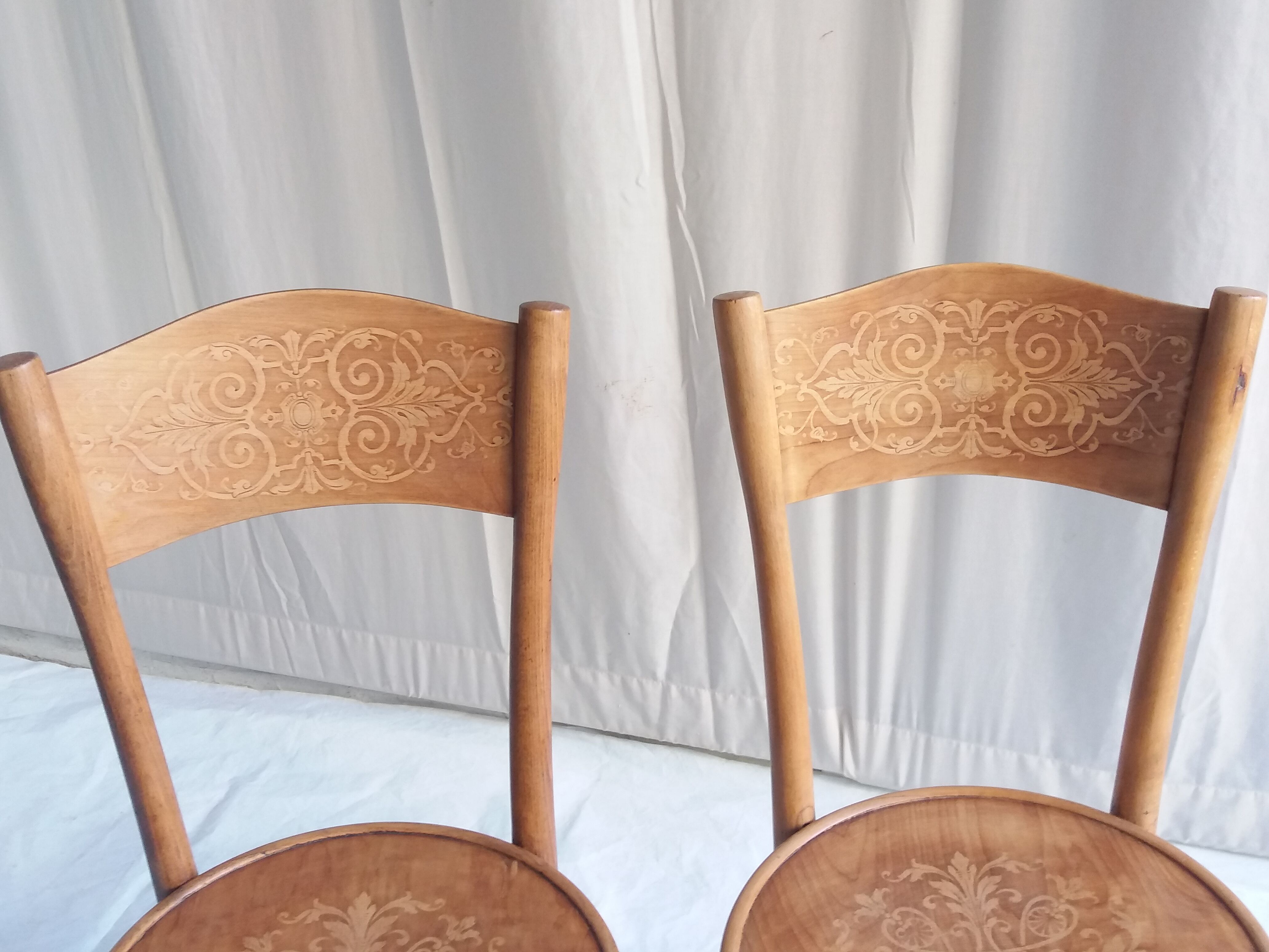 PAIR OF CHAIRS OLD 1930