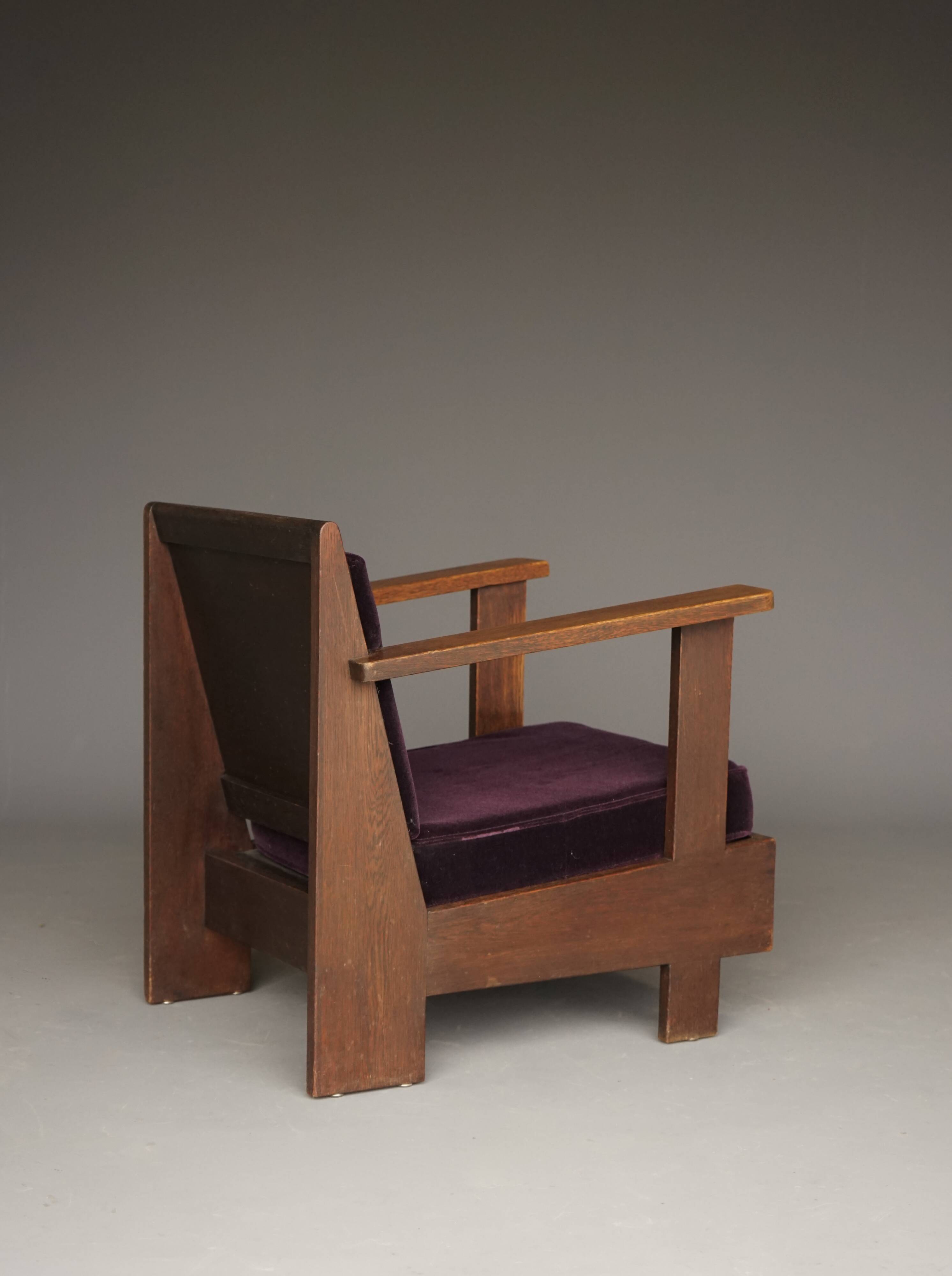 Petite chaise longue Art Déco néerlandaise en chêne, années 1920