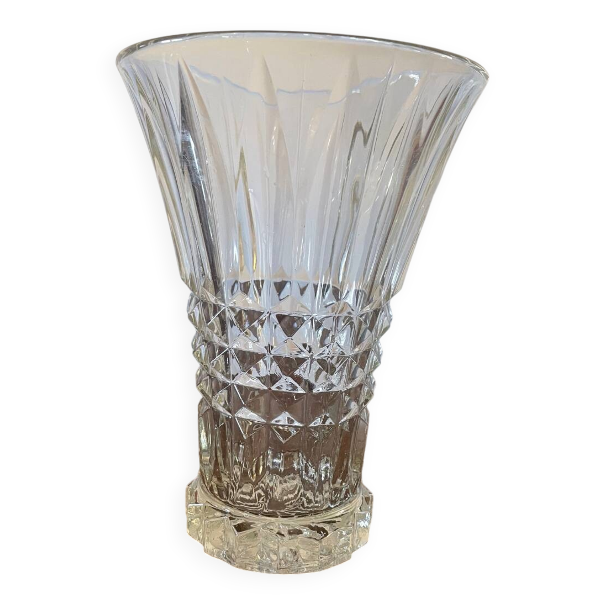 Vase ciselé vintage